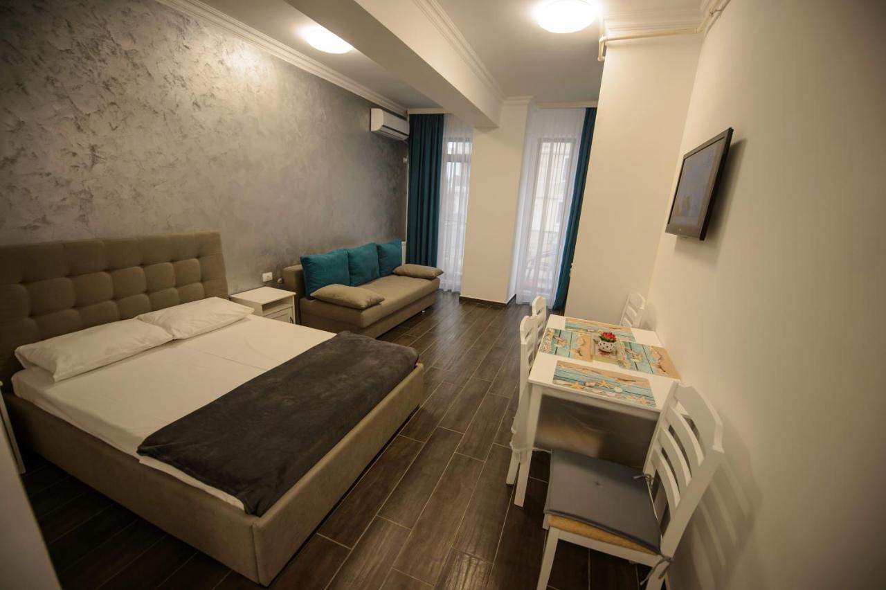 Solid Residence Mamaia Esterno foto